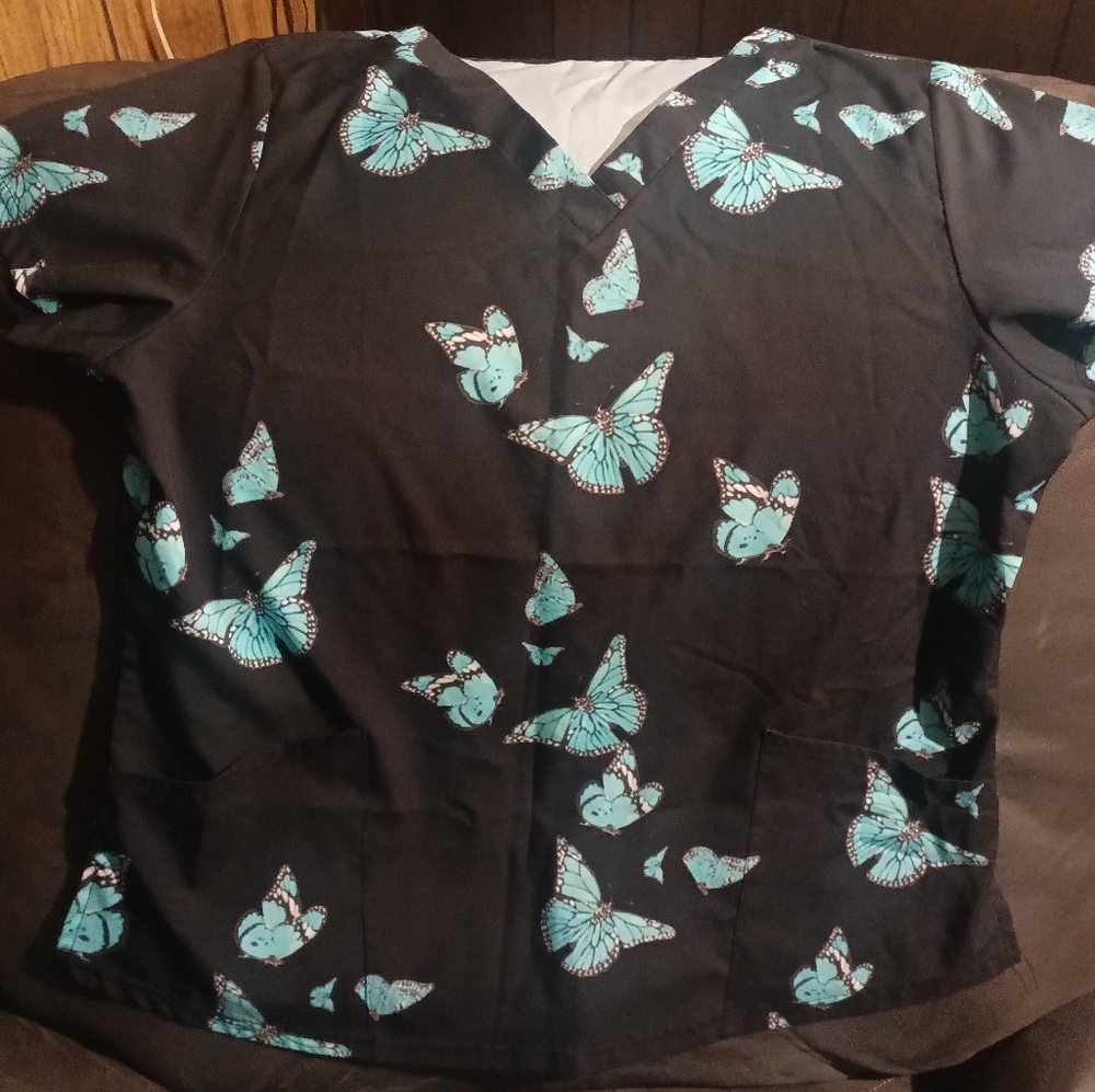 Women's butterfly scrub top